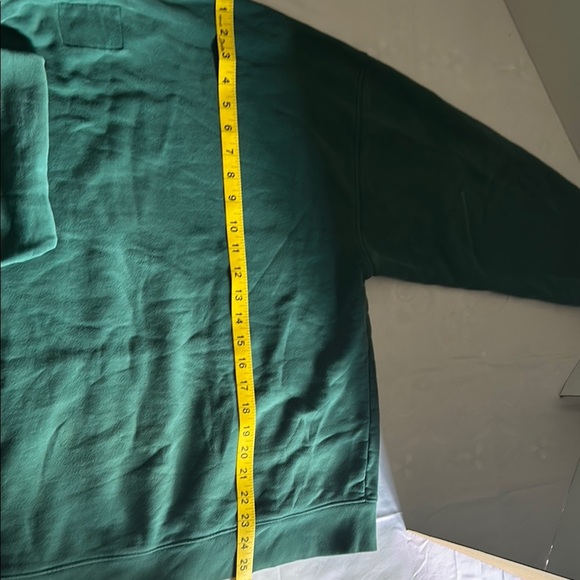 Levi's Green Oversized Hoodie with Yellow Accents - Picture 4 of 6